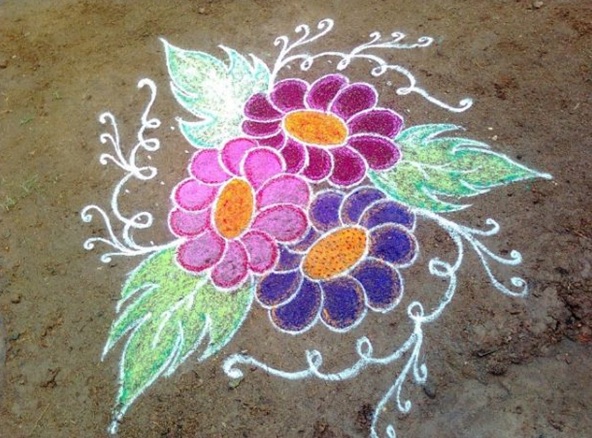 serbest el ile çiçeklerin rangoli tasarımları