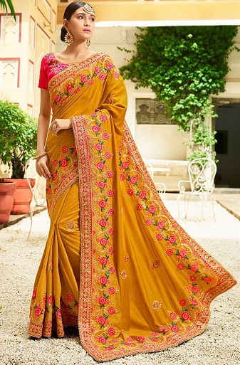 Bangaloro dizainerio darbas Saree
