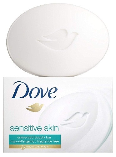 „Dove“ grožio baras jautriai odai nuo spuogų