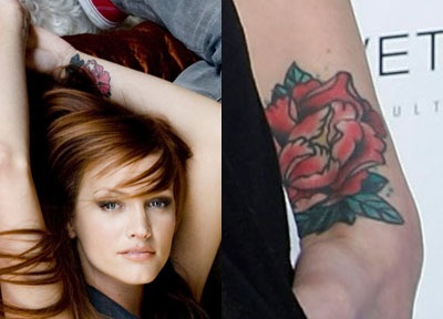 Ashlee Simpson tatuiruotas kūnas