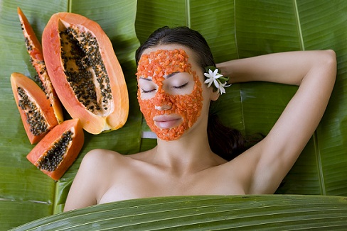 Yüz Beyazlatma için Papaya