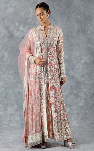 Dizainerių vestuvės „Kurti“ pateikė Manish Malhotra