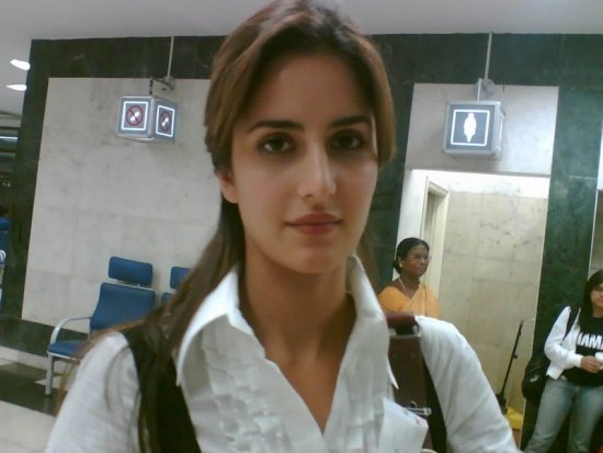 Katrina Kaif Makyajsız 1