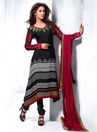 „High-Low“ dizaineris „Churidar“