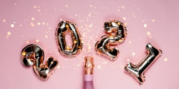Παραμονή Πρωτοχρονιάς 2021 στο σπίτι