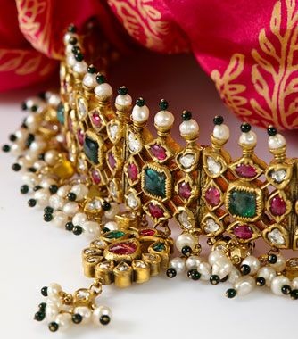kundan ir Polki Choker karoliai