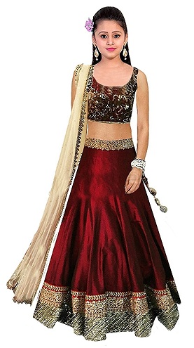 Indiško stiliaus suknelė