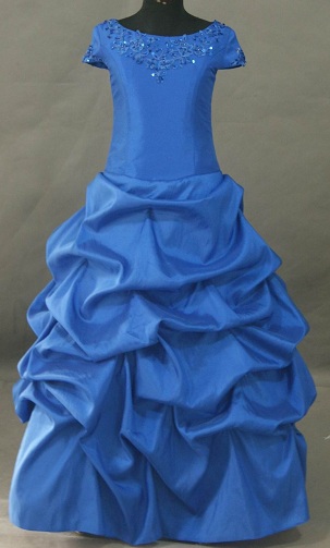 Mėlyna suknelė su mini rankovėmis