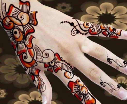 Pakistan Mehndi'sinde Tasarım