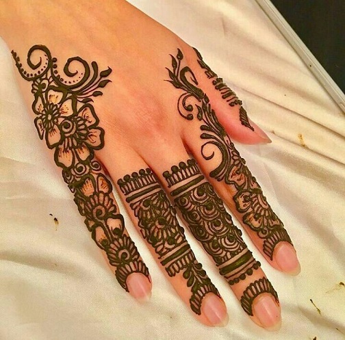 Pirštų Mehndi dizainas