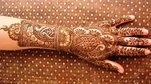Priekinės rankos Radžastano Mehndi dizainas
