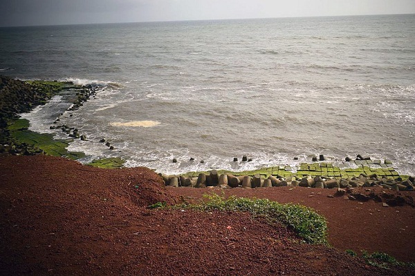 Anjuna Plajı, Goa