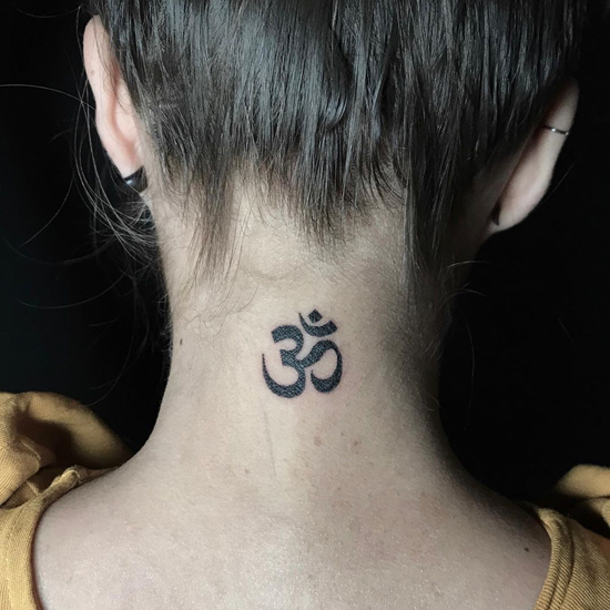 „Om Tattoo“ dizainas