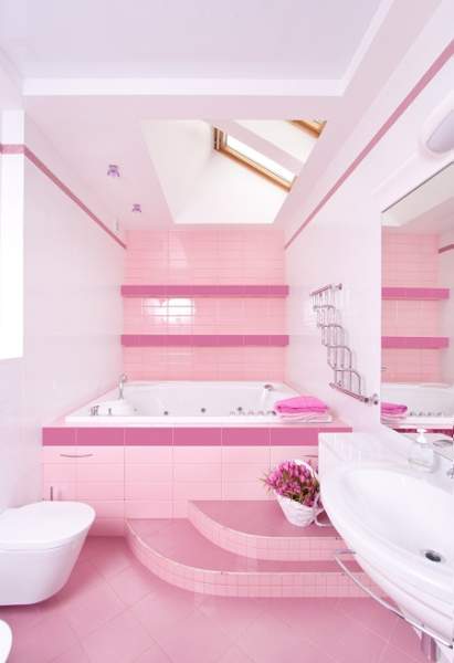 Rožinės vonios idėjos