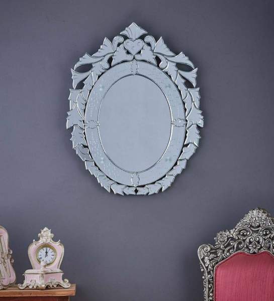 tradiciniai veidrodžiai