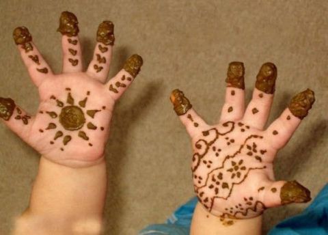 „Moon Mehandi“ dizainas mažiems vaikams