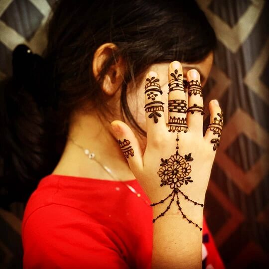 Paprasti „Mehndi“ dizainai vaikams