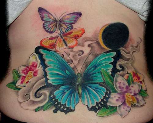 Laukinių drugelių tatuiruočių dizainas