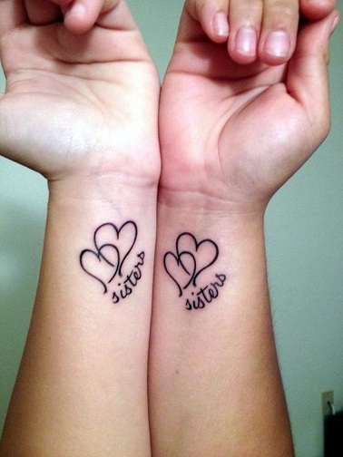 Atitinkanti širdis -sesers tatuiruotė