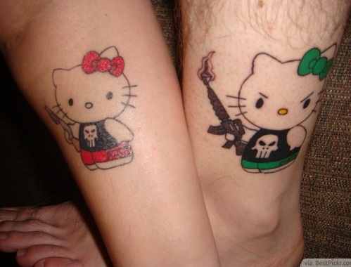 Atitinkanti katytės poros tatuiruotė