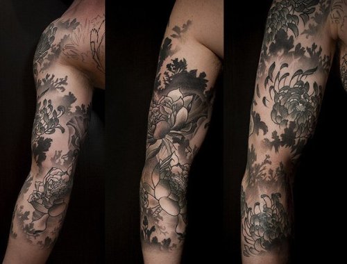 Laukinių gėlių tatuiruotė vyrams