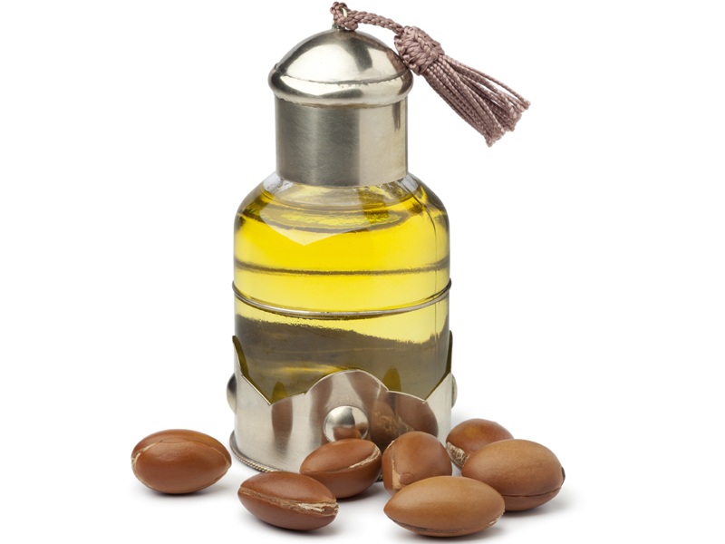 Saç Uzaması İçin Argan Yağı Kullanmanın Doğru Yolları