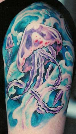 Unikali medūzos tatuiruotė