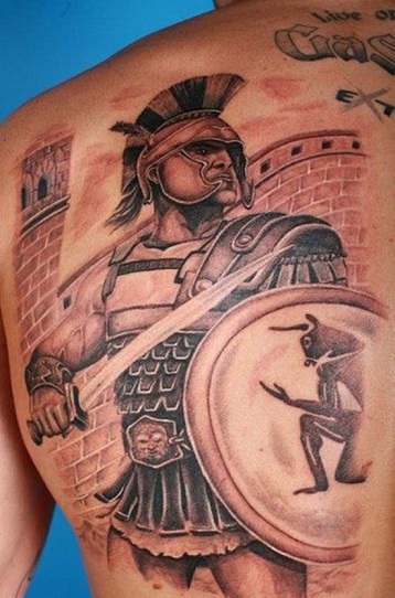 Romėnų kario tatuiruotės dizainas