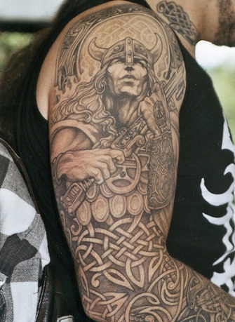 Keltų kario tatuiruočių dizainas vyrams