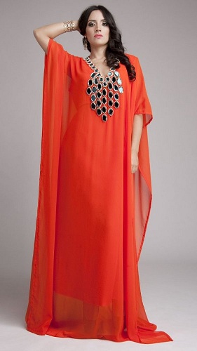 „Kaftan“ dizainerio suknelė