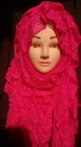 „Magenta Hijab“ dizainas