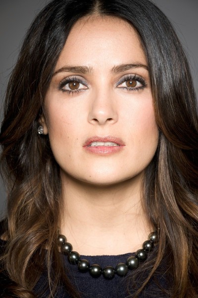 Salmos Hayek akys