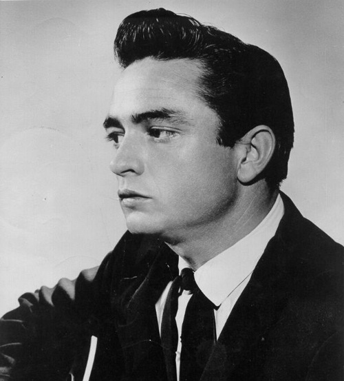 Johnny Casho klasikinis „Pompadour“