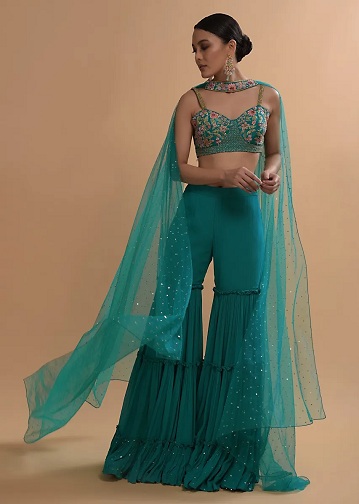 Crop Top ile Sharara