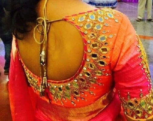 Ayna Çalışmalı Lehenga Bluz Tasarımları