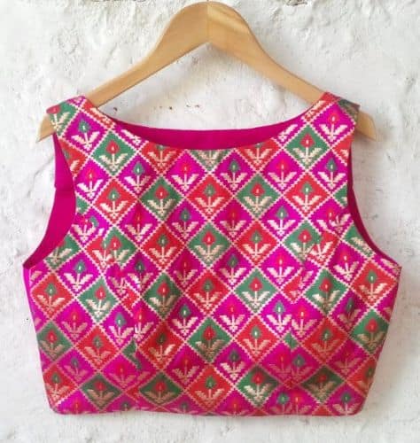 İpek Sarees İçin Yastıklı Bluz Tasarımı