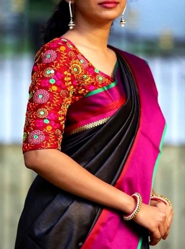 „Plain Silk Saree“ su dizainerio palaidine