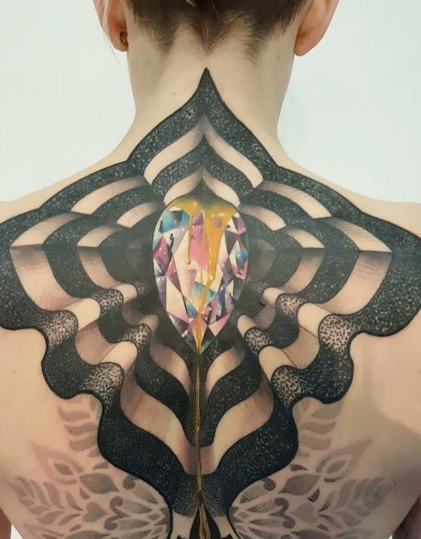 3D αφηρημένη πλάτη τατουάζ