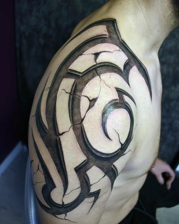 Τρισδιάστατο τατουάζ ώμου maori τατουάζ
