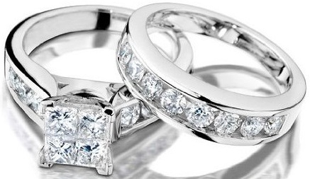 Pora balto aukso vestuviniai žiedai