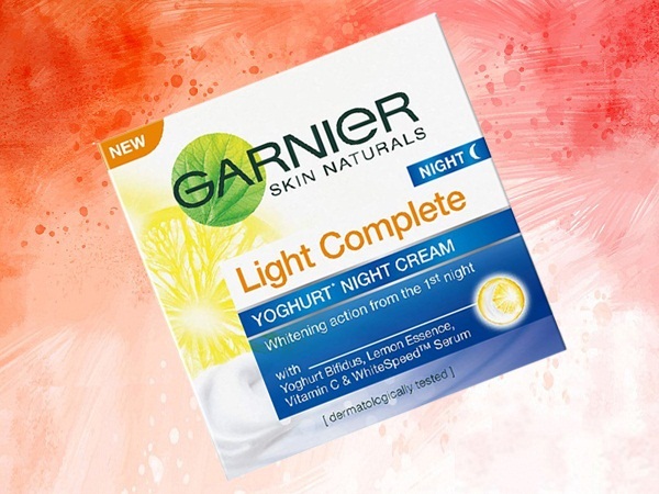 Garnier Skin Naturals Light Complete naktinis kremas