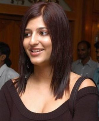 Shruti Hassan Makyajsız 2