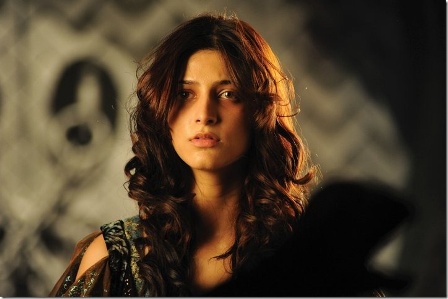 Shruti Hassan Makyajsız 3