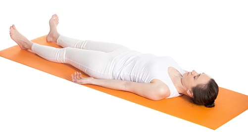 „Shavasana“ proto sveikatai (lavono poza)