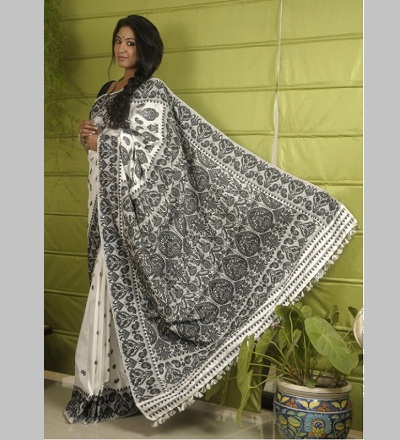 Kalki Motifli Beyaz Assam İpek Sari