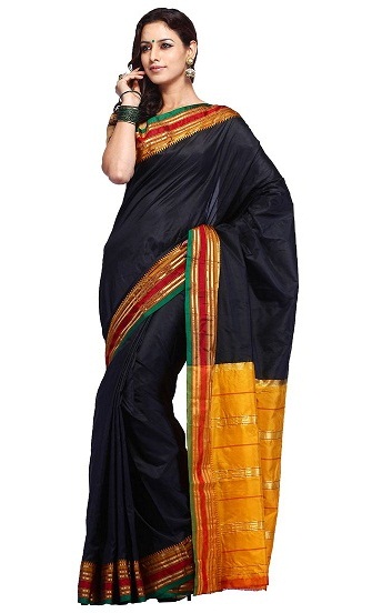 Rankomis austa juoda „Narayanpet Pure Silk Saree“