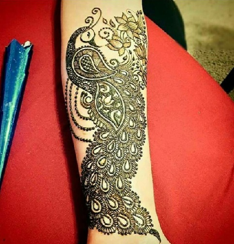 naujausias „Peacock Mehandi“ modelis