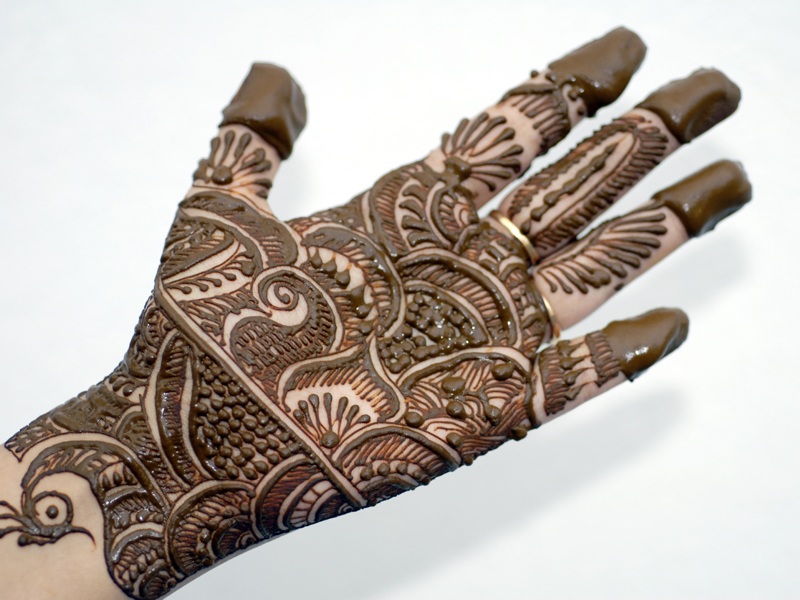 Naujausi „Mehndi“ dizainai