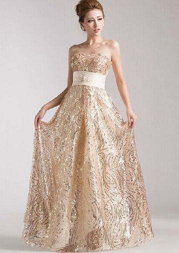 Auksinė vestuvinė suknelė