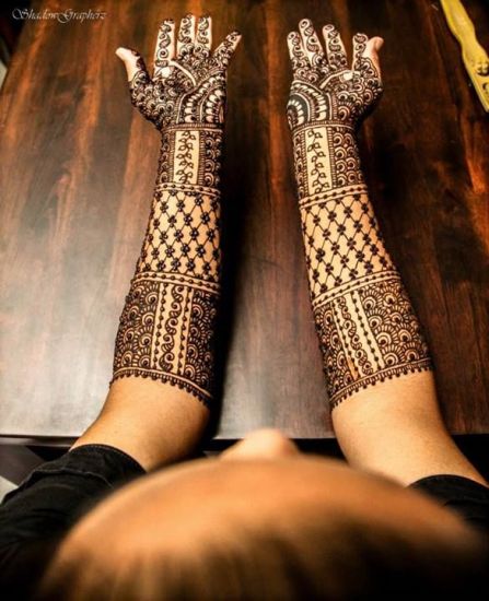 Mehndi Indijos vakarėliams ir funkcijoms